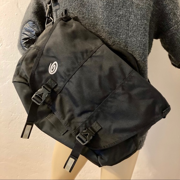 Timbuk2 Other - Timbuk2 Commuter Messenger & Laptop Bag Black M
